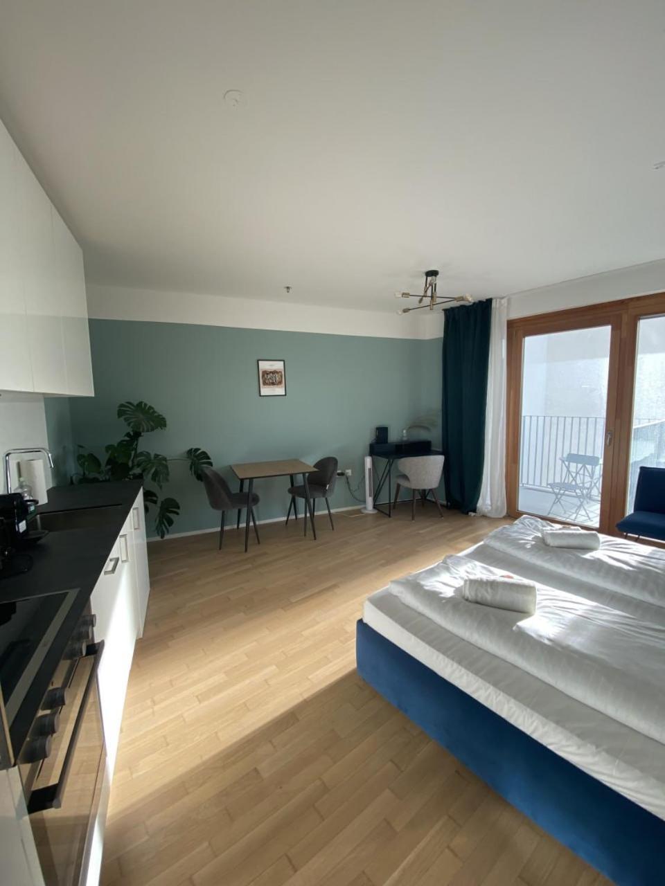 Decorous Cozy View Apartment Wien