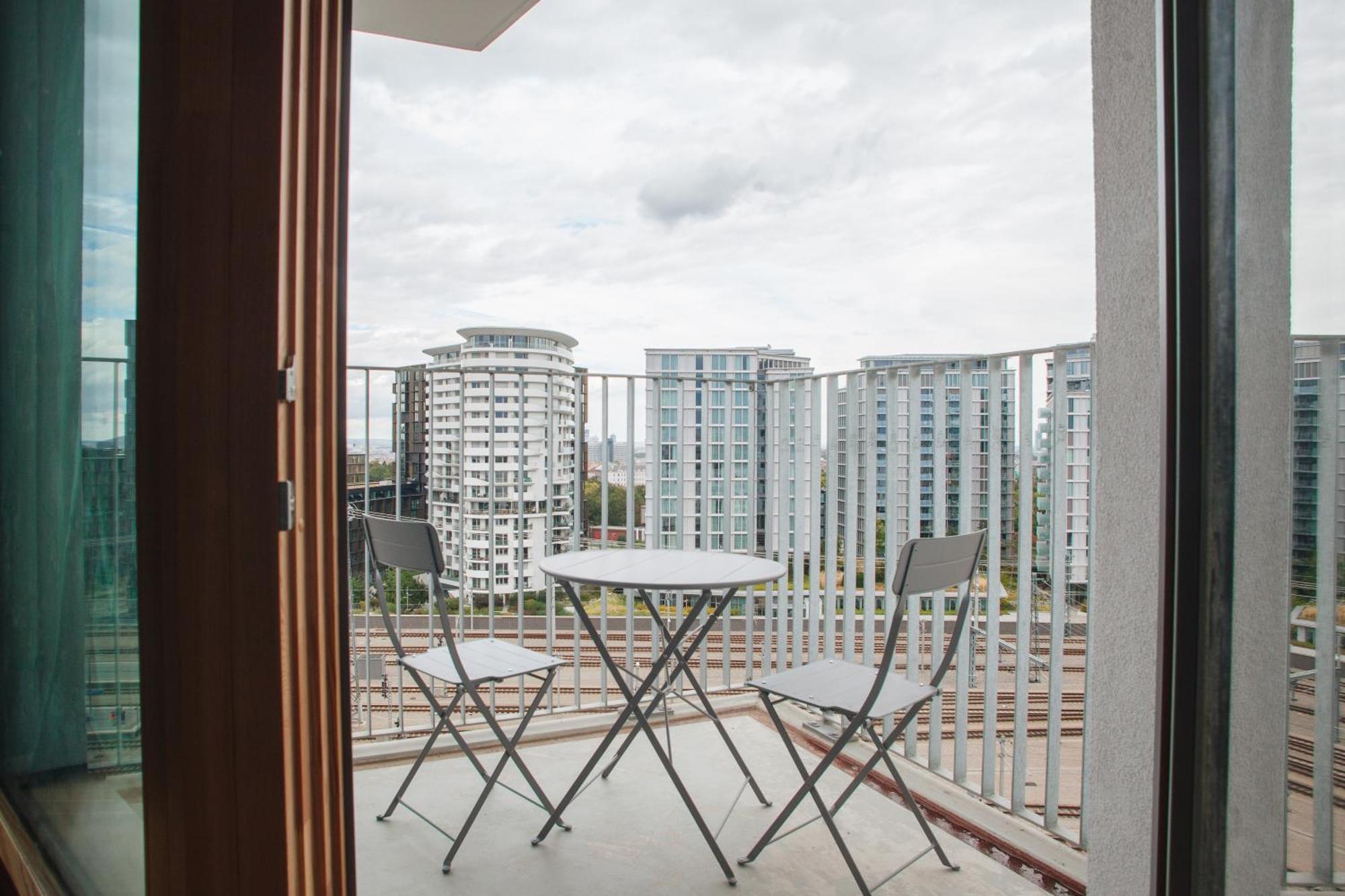 Apartment Decorous Cozy View Wien