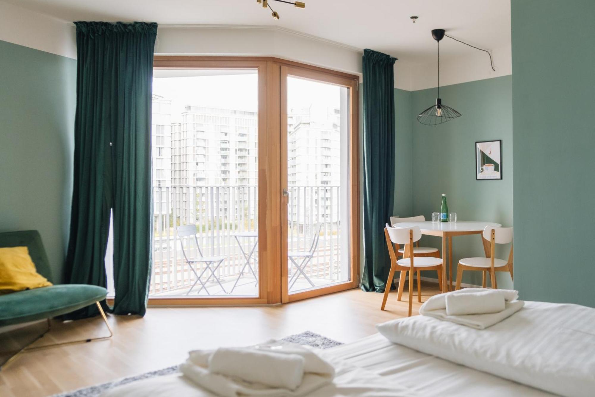 Decorous Cozy View Apartment Wien